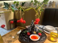 -一朵菌·野生菌探索家火锅(南亚店)