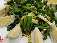 -咱屯子铁锅炖直营店(保利店)