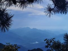 -罗田薄刀峰风景区