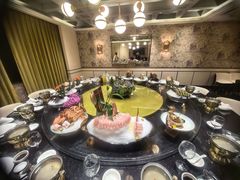 -半岛翡丽海鲜自助餐厅(观风亭店)