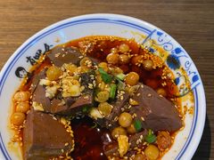 -肖四女乐山跷脚牛肉(南汇大学城生活广场店)