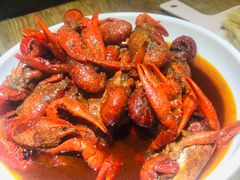 -叶派龙虾•招牌香辣蟹·海鲜(中海国际店)