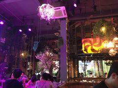 -胡桃里音乐餐厅(陶溪川店)(川湘赣菜·世界百大酒庄直供红酒·音乐表演)