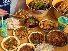 -拈签一笑黄牛肉辣卤串串