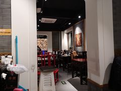 大堂-北平食府·北京烤鸭(北京西站六里桥店)