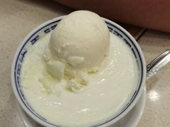 雪糕双皮奶-仁信老铺甜品(北京路店)