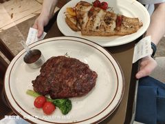-马克西姆俄罗斯餐厅(绥芬河店)