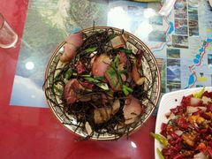 -乡土特色.冷锅鱼.牦牛肉汤锅