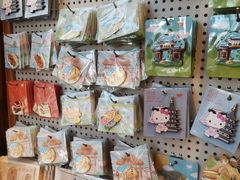 -猫的天空之城概念书店(杭州南宋御街店)