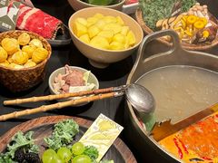 -三出山火锅(南京万象天地店)