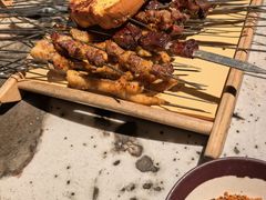 -破瓦寒窑烤羊排·鲜牛肉烧烤