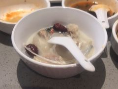 -海底捞火锅(奥体南路店)