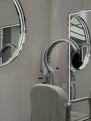 -PE SALON