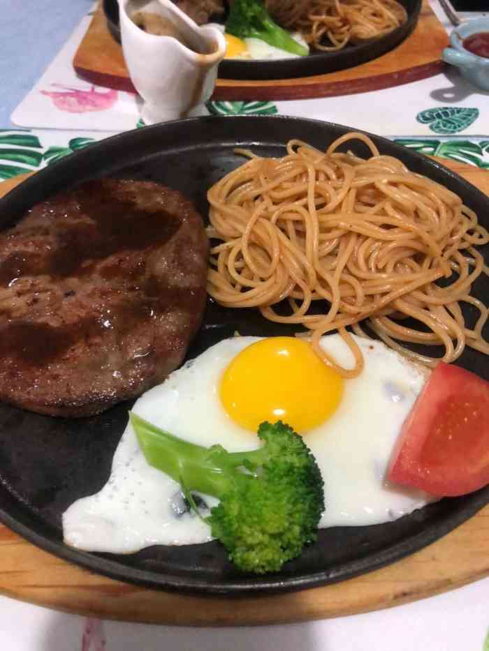 初客牛排(恒盛店)-"非常荣幸可以参加点评霸王餐的年会活动. .