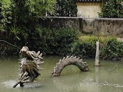 -汇龙潭