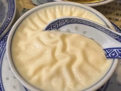 -广信牛奶甜品世家(台东店)
