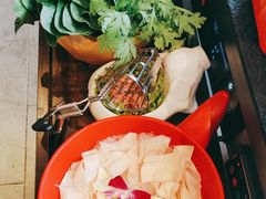 -醉董牛川派鲜肉自选火锅(烟台店)