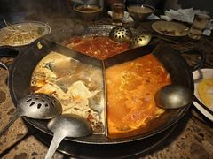 -叁口煮市井老火锅(春熙路店)