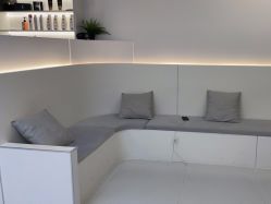 -Hello Lady发型设计