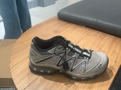 -SALOMON萨洛蒙(长沙国金街店)