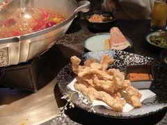 -湊湊火锅·茶憩(新中关购物中心店)