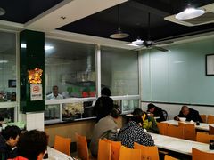 大堂-绿杨馄饨临顿路店