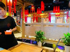 -大龙辣火锅·龙虾·烧烤(湖滨新天地店)
