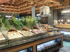 -汉江山料理级自助烤肉黑金冠(周口好吃城店)