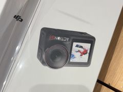 -DJI大疆(深圳华强北曼哈授权体验店)