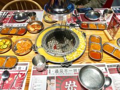 -青瓦炭韩潮烤肉(花园道店)