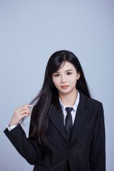 -onlygirl摄影美学馆高端定制(江滩店)