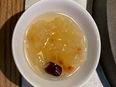 银耳汤-鲜潭蒸汽石锅鱼(五道口购物中心店)