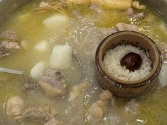 -朴小妹人参鸡汤火锅(长白山万达店)
