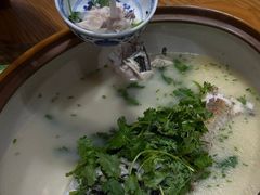 -天乐农家鱼头王(天目湖店)