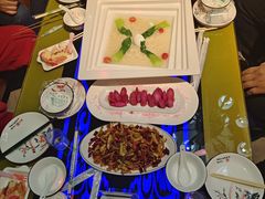 -路边边地标烧烤·川菜·小龙虾·音乐酒馆(良乡长虹店)
