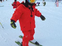 -亚布力新体委滑雪场