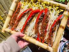 -袁山山重庆火锅(丈八北路店)
