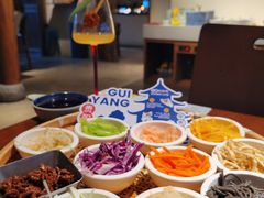 -包整·丝娃娃(甲秀楼景观店)