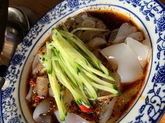 -都江堰石锅鱼