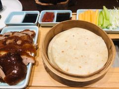 宫廷栆香酥烤鸭-唐山宴大唐州府精品中餐