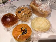-沁屋面包店(人民东路店)