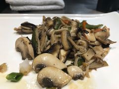 -法式利昂铁板烧主题餐厅(唐山爱琴海店)
