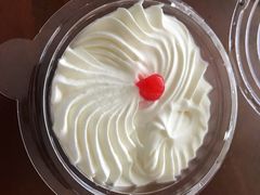 -红宝石·鲜奶小方·海派西点房(丰庄店)