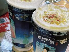 -煲仔皇腊味煲仔饭(经四万达店)