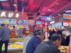 -八一好吃街·高品美食广场