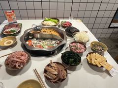 -岗上渣渣老火锅(两路口店)