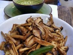 杂菌-胡桃里音乐酒馆(星湖北一里店)
