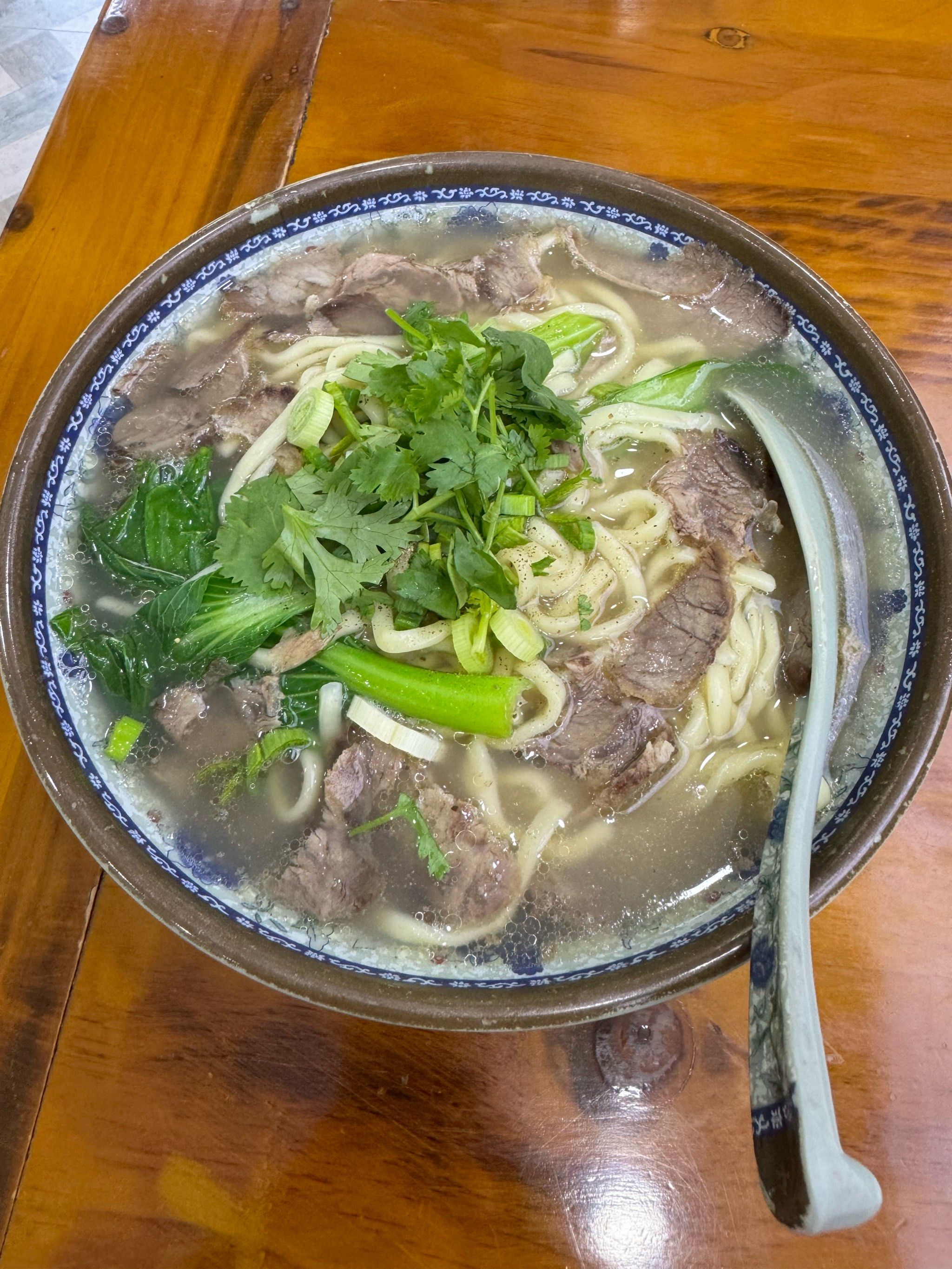 中午又来吃淮南牛肉汤啦