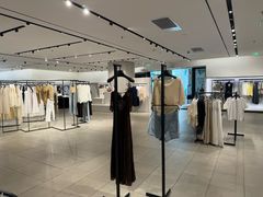 -ZARA(世贸天阶店)