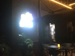 -麦落精酿啤酒餐吧(先农大院店)